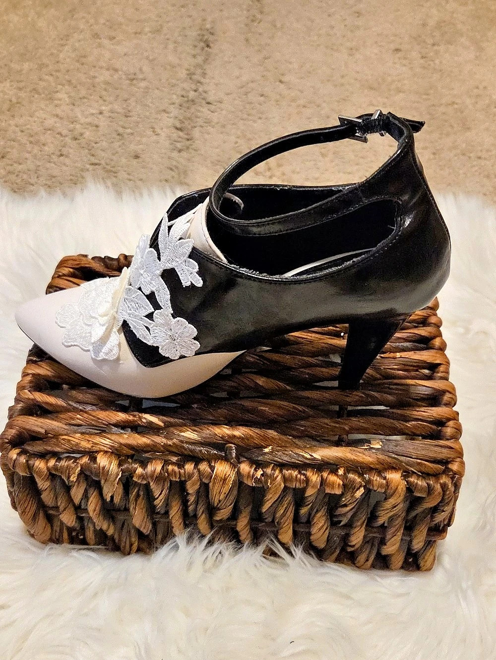Tildon Embellised shoetee